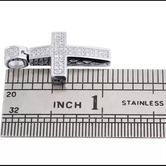 Real Diamond 925 Gold Cross Pendant Brand New - Picture 9 of 9